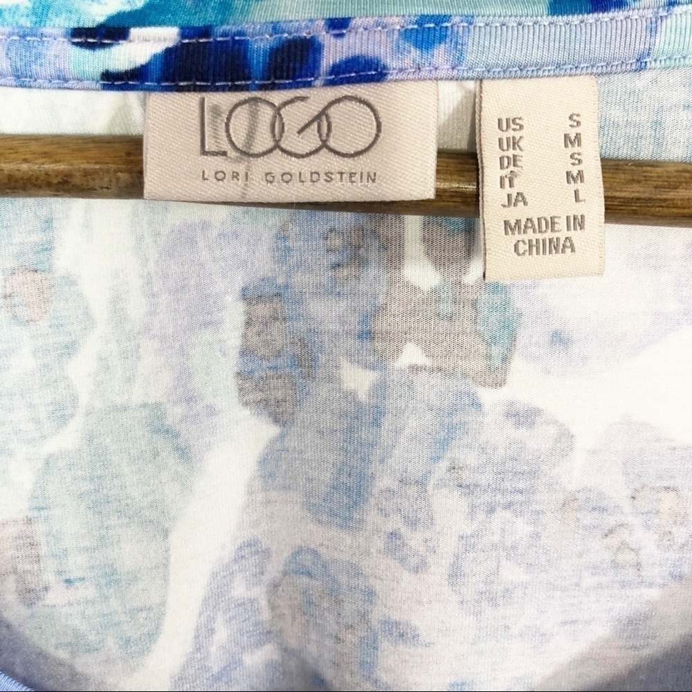 New Logo by Lori Goldstein Printed Rayon 230 Scoop Neck Top New Blue NWOT - Picture 7 of 9